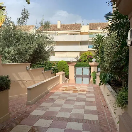 Noray Playa San Pedro * Marbella